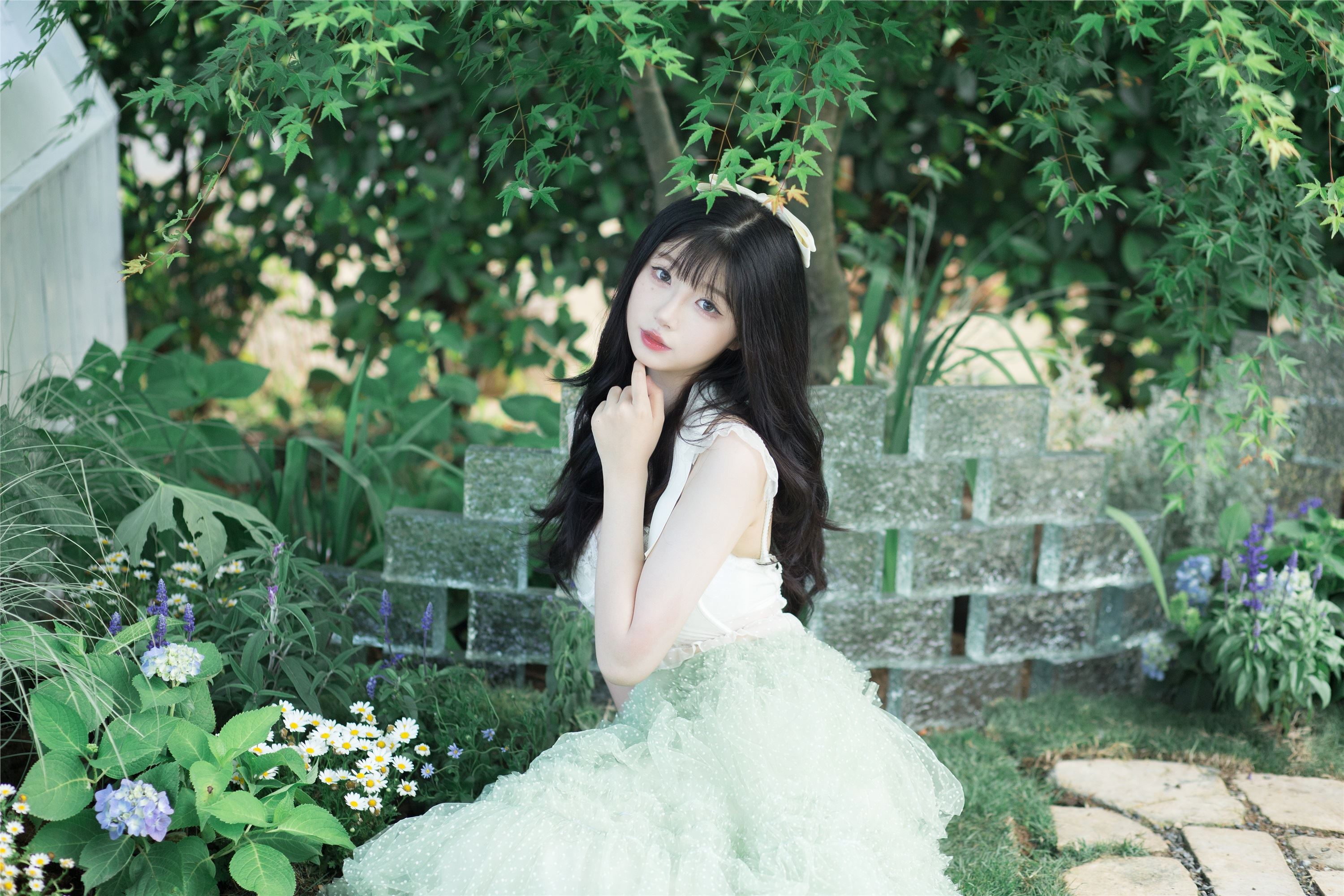 YITUYU艺图语 2025.01.18 公主的花园 月月公主